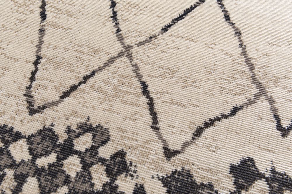 Balta Home: Antique look and different yarn thicknesses