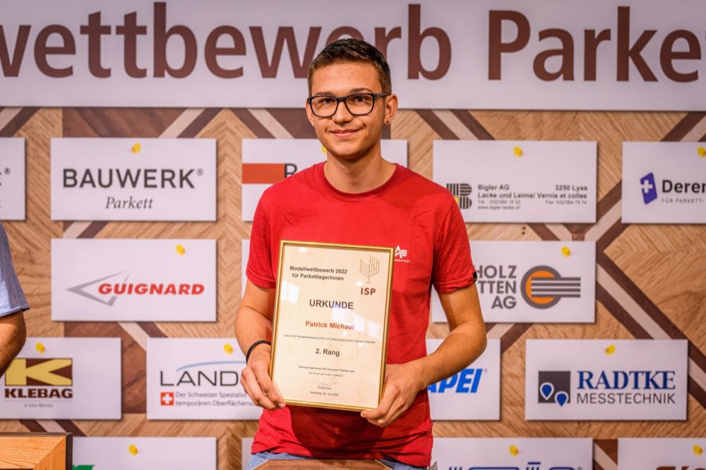  ISP: Hakim Abdul Kakar gewinnt Modellwettbewerb