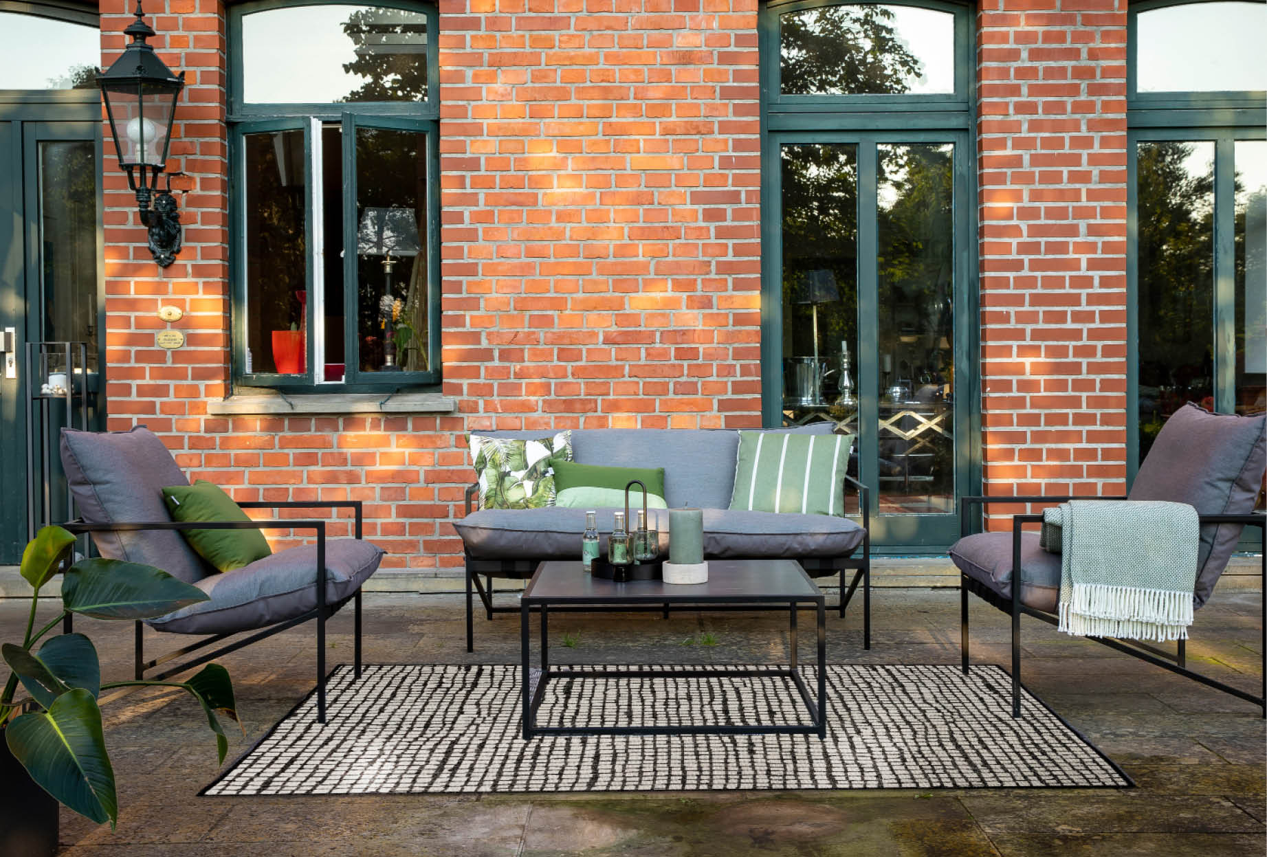 Golze / Schöner Wohnen: Carpets for the outdoor season