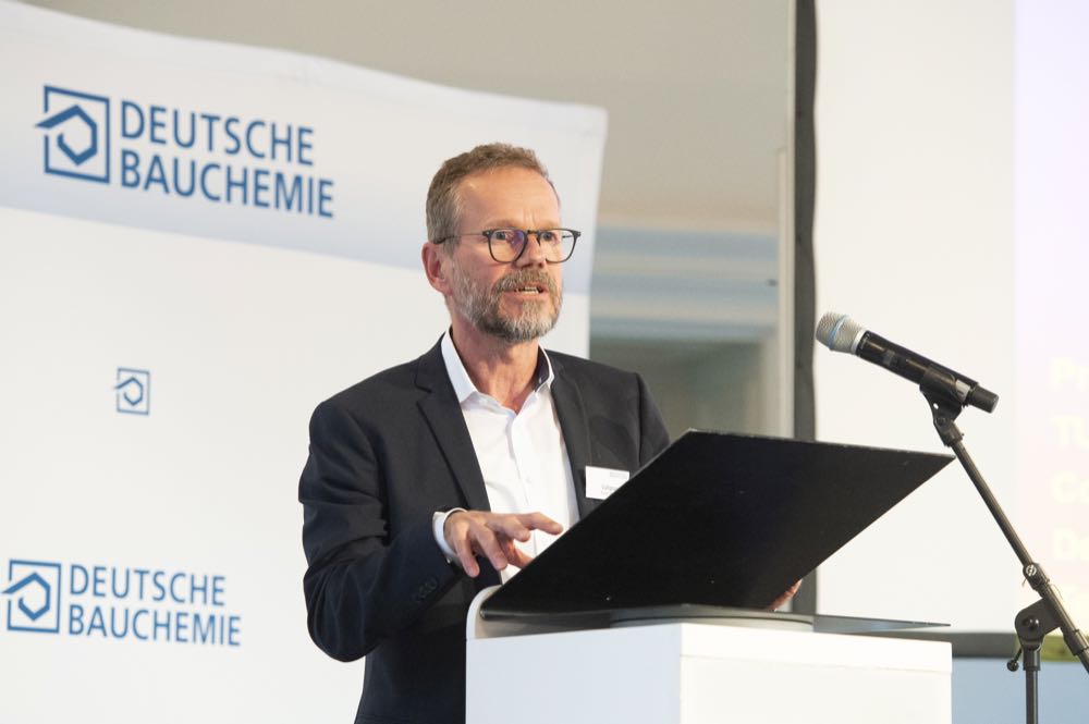  Deutsche Bauchemie verabschiedet Hauptgeschäftsführer Norbert Schröter