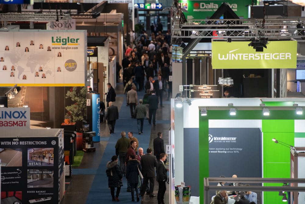 Die Domotex findet wie geplant vom 12. bis 15. Januar 2023 in Hannover statt. Das Foto stammt von der Auflage der Leitmesse für Bodenbeläge und abgepasste Teppiche aus dem Jahr 2020. Deutsche Messe: Domotex 2023 findet wie geplant statt