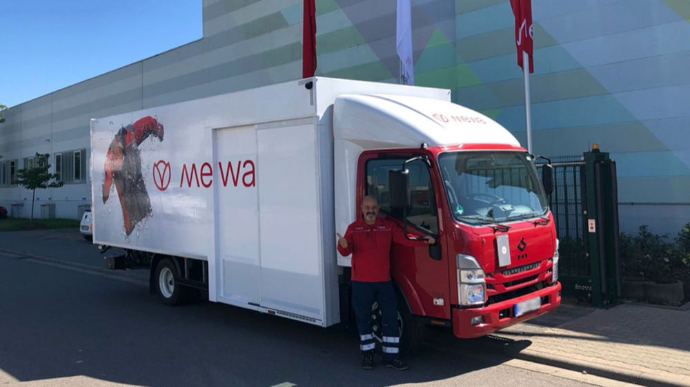 Mewa: E-LKW im Praxisbetrieb