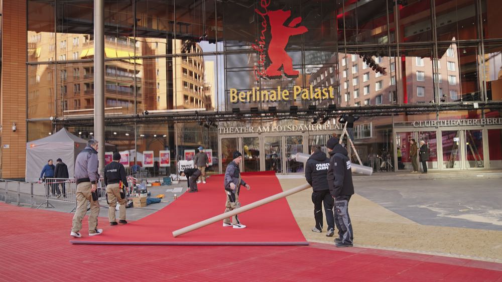  Object Carpet: Roter Teppich „Duo“ ist der Star der Berlinale