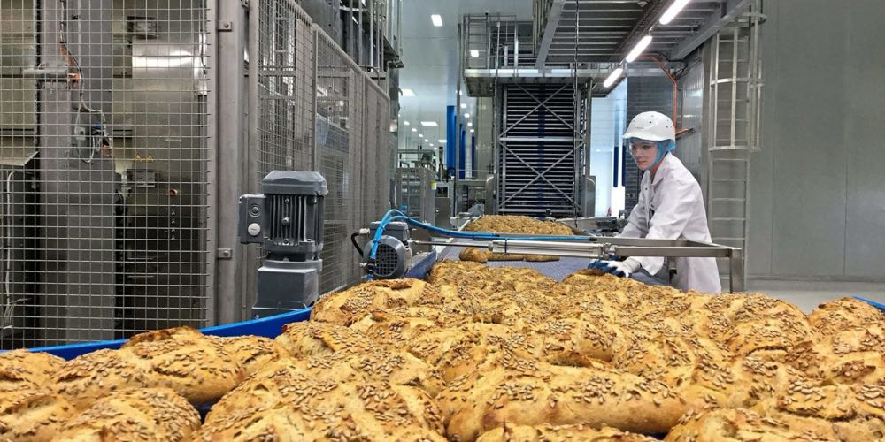 Der Großbäcker Bonback produziert in Halle und Übach-Palenberg für Lidl und Kaufland. Bonback: Schwarz investiert 300 Millionen Euro