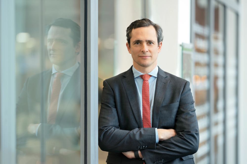 Oetker-Gruppe: Carl Oetker übernimmt von Albert Christmann