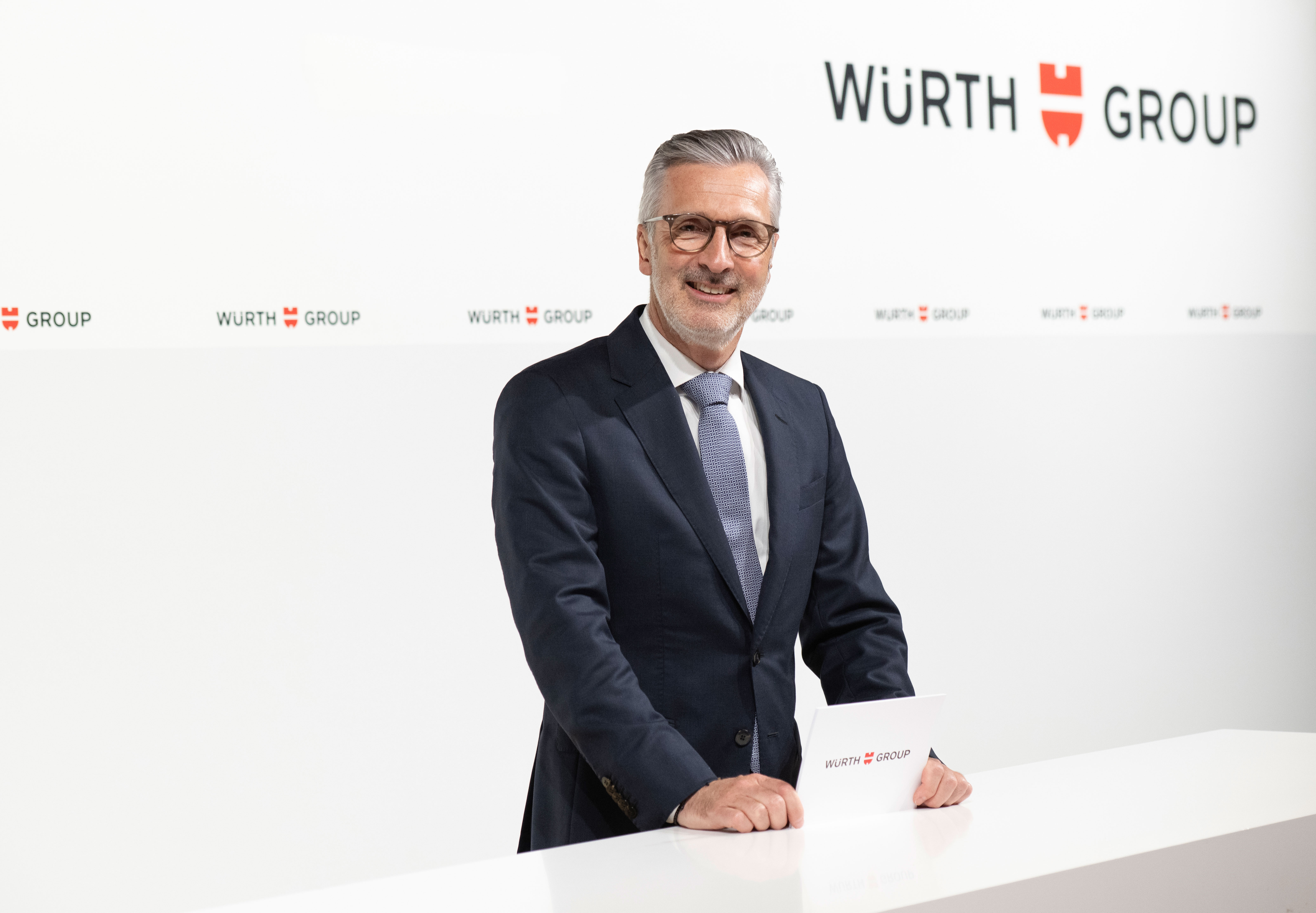 Würth-Gruppe 2024: Umsatz nahezu stabil, Investitionen auf Rekordniveau