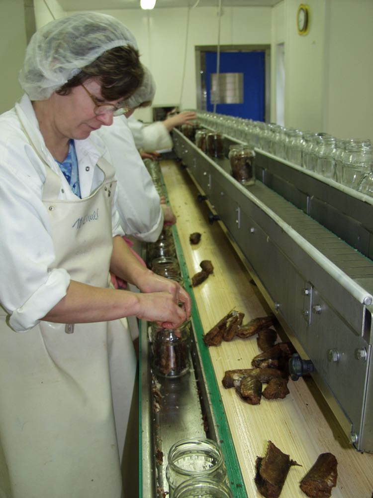 Stralsund: Schwaaner Fischwaren schließt Produktion für Marinaden