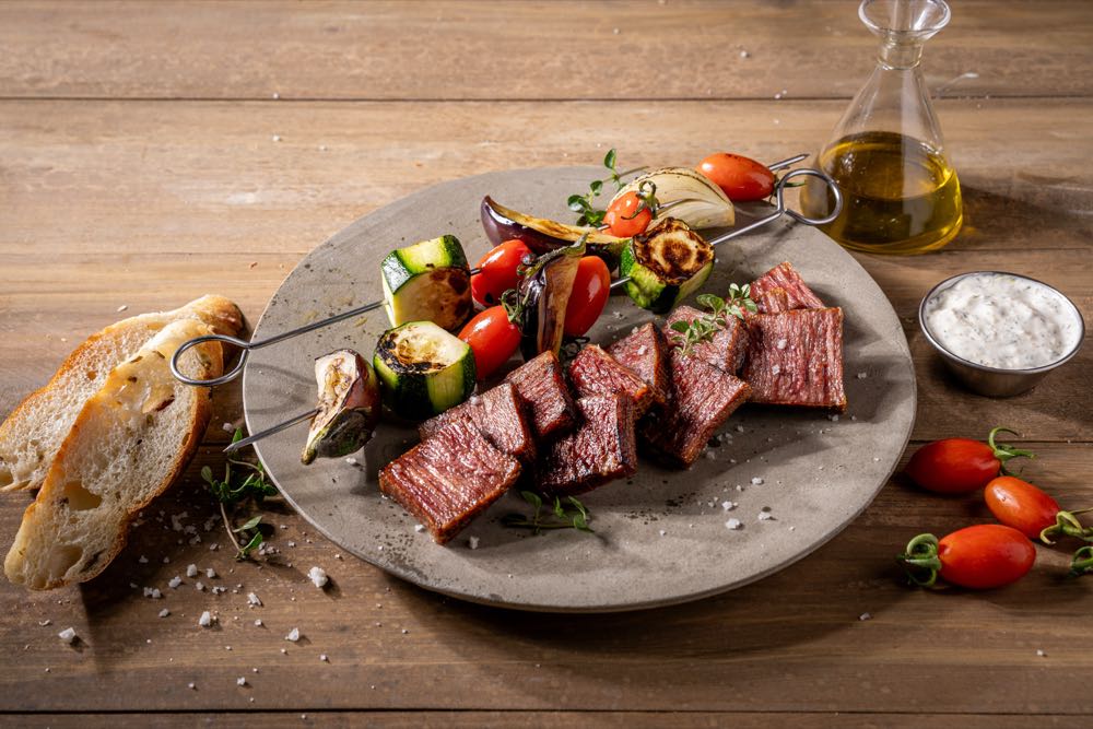 Redefine Meat erstmals im deutschen LEH verfügbar