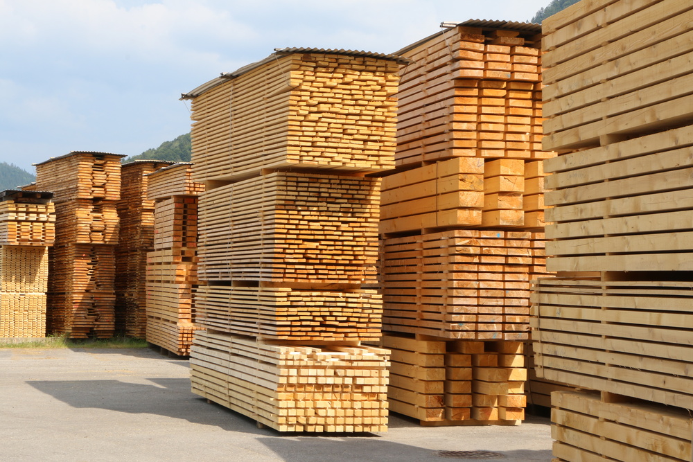 Minus 22 % beim Umsatz – Österreichs Holzindustrie unter Druck