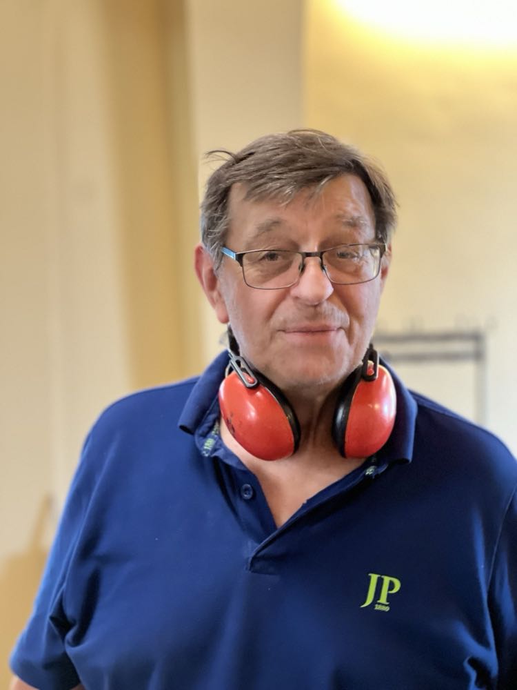  Parkettleger on Tour: Tausende Einzelteile fügen sich perfekt zusammen