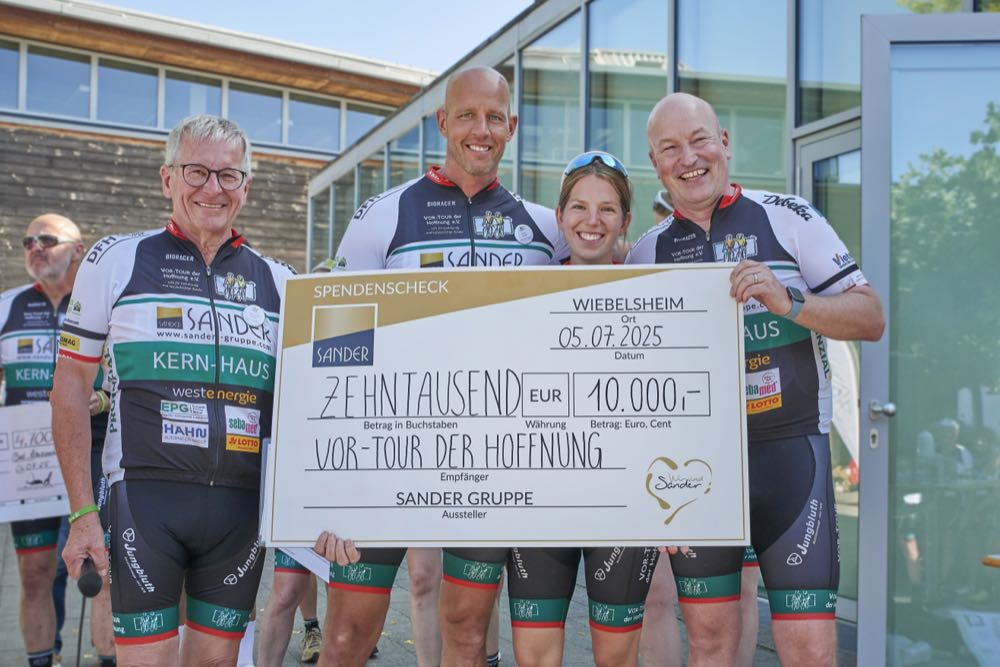 Sander spendet 10.000 EUR an die Vor-Tour der Hoffnung
