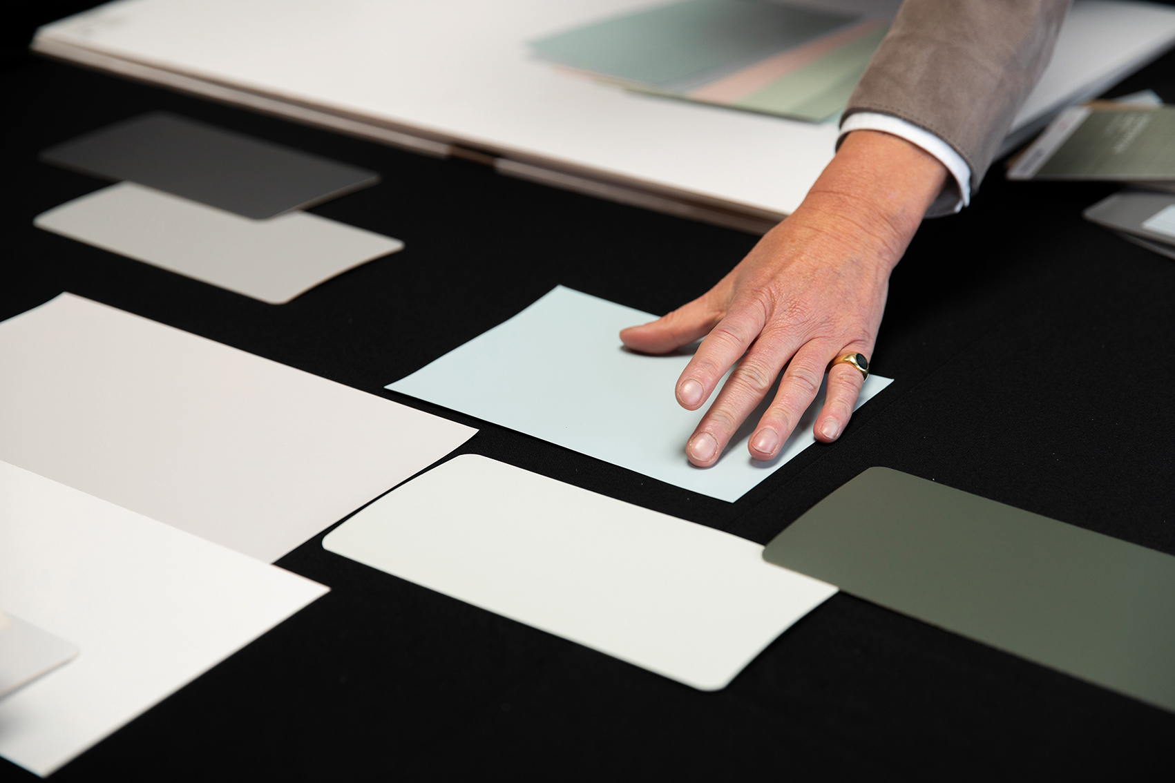 Katrin de Louw / Trendfilter - Spürnase für Material- und Designtrends
