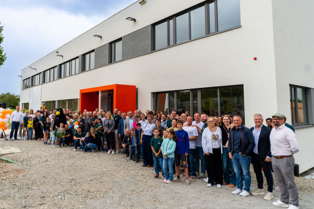 Loba eröffnet Zentrum für Forschung und Entwicklung in Ditzingen