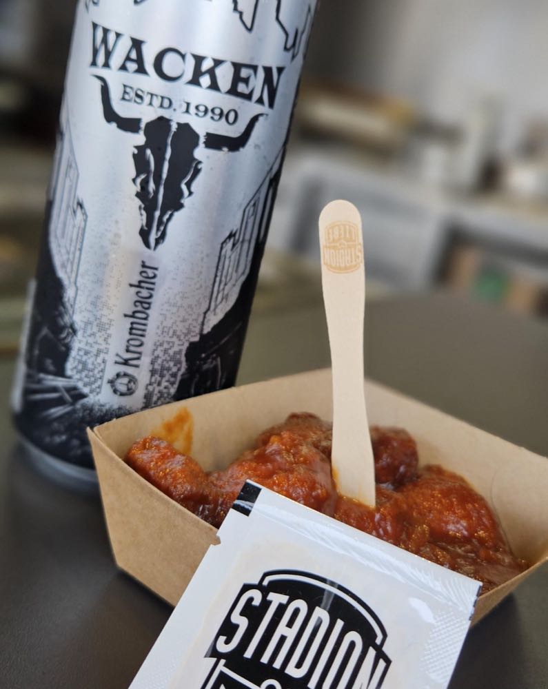 Stadionliebe servierte erneut Currywurst in Wacken