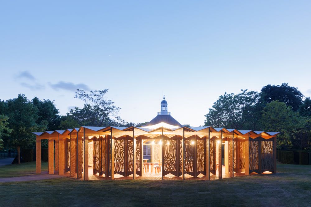 Der Serpentine Pavillon von Lina Ghotmeh in London Unverwechselbar und innovativ