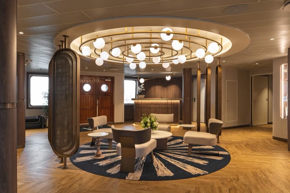 Ege Carpet stattete die die neu renovierte Kreuzfahrt-Yacht mit seiner luxuriösen „Colortec“-Kollektion aus Neu renovierte Kreuzfahrt-Yacht ausgestattet