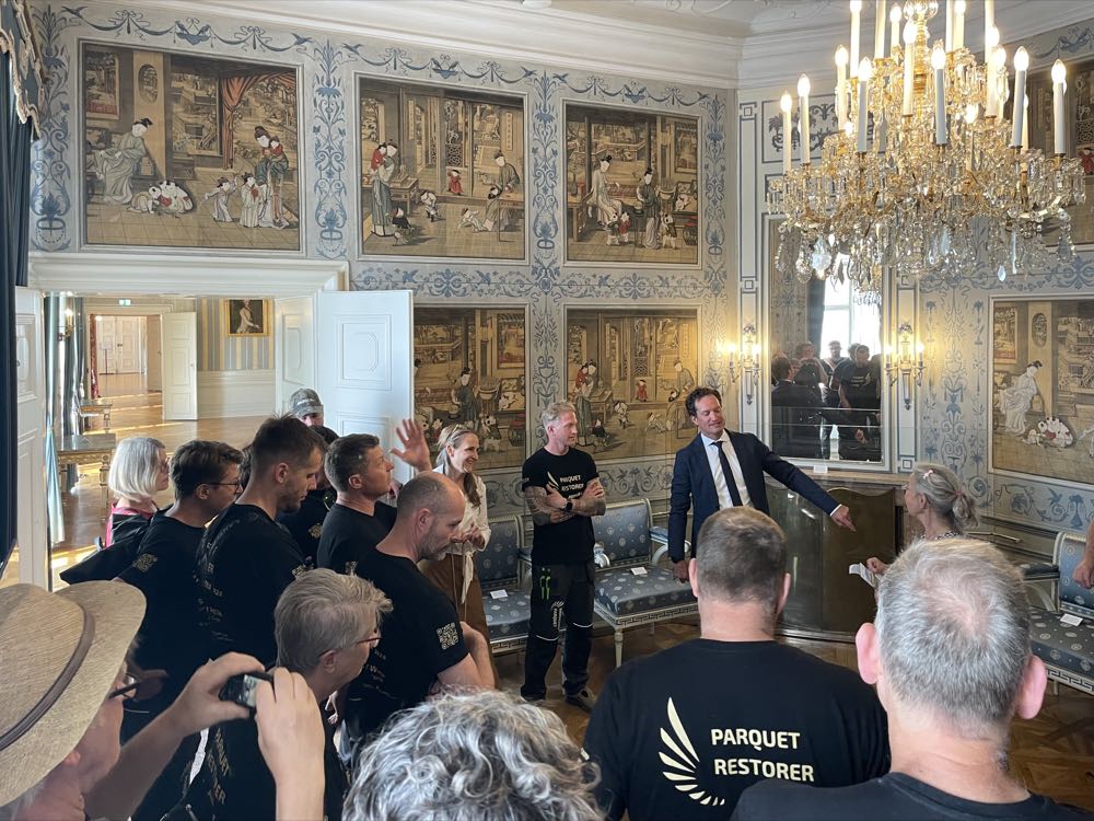  Workcamp Parquet 2025: Eintauchen in alte Techniken der Parkettsanierung