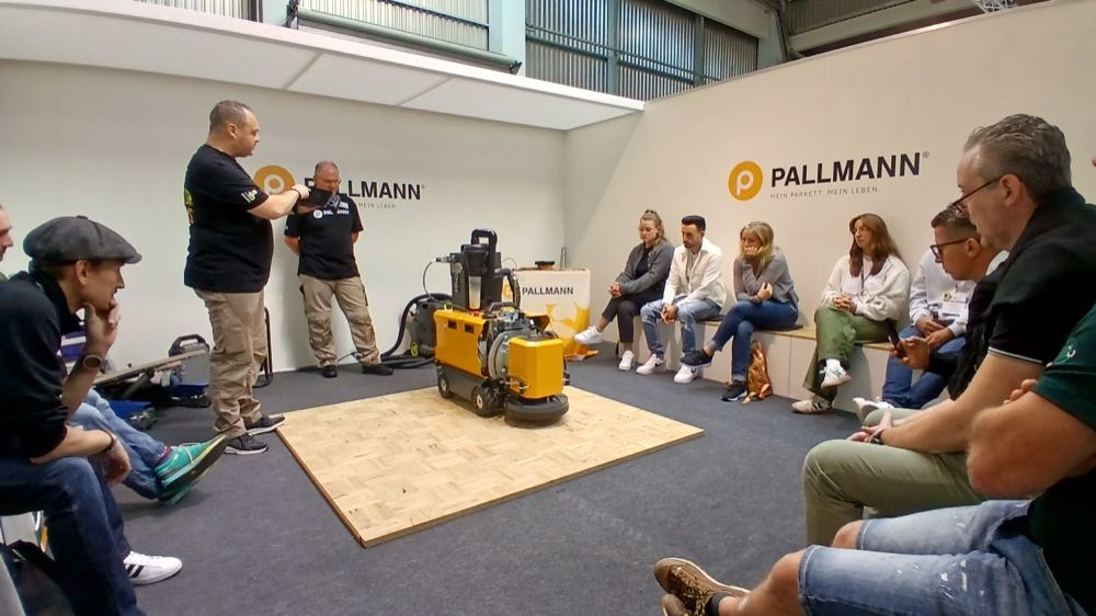 Uzin Utz Campus: 550 Kunden erleben geballtes Boden-Knowhow