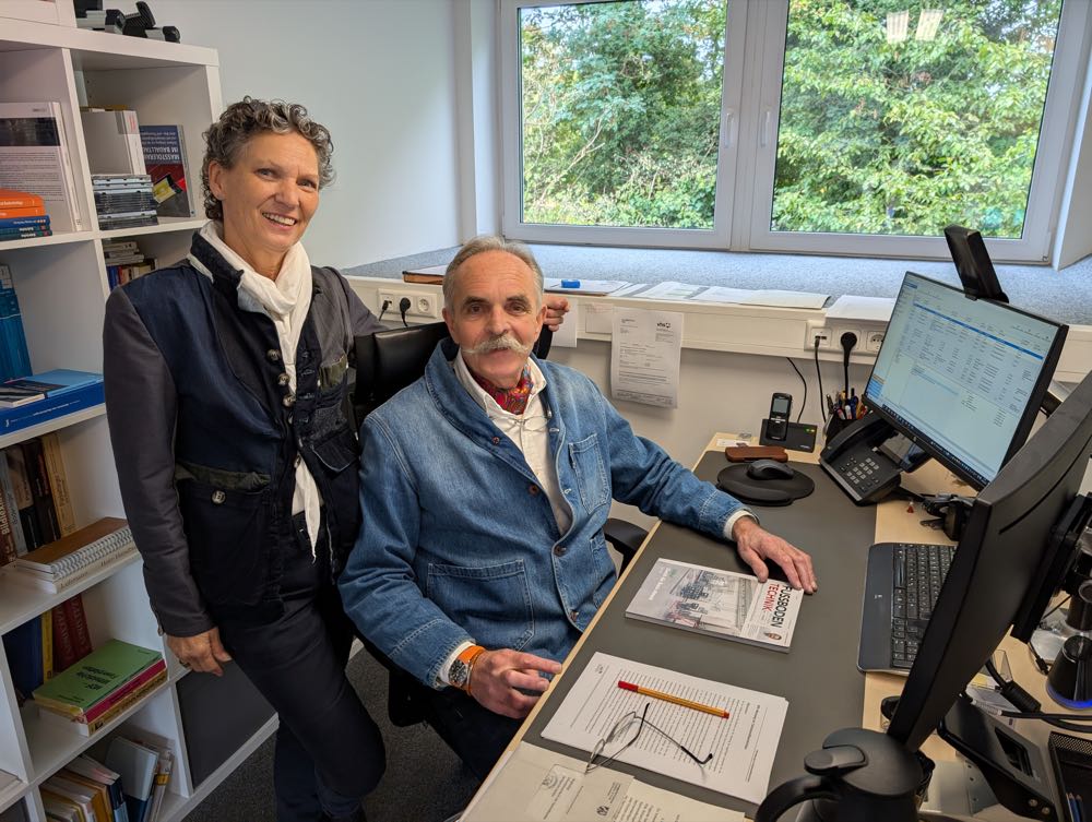  IFR-Einweihung an neuer Kölner Adresse: Richard A. Kille übergibt Staffelstab an Christian Bergsch