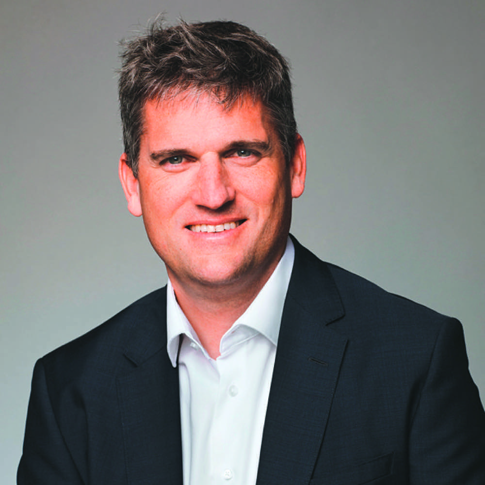 Elis übernimmt Larosé