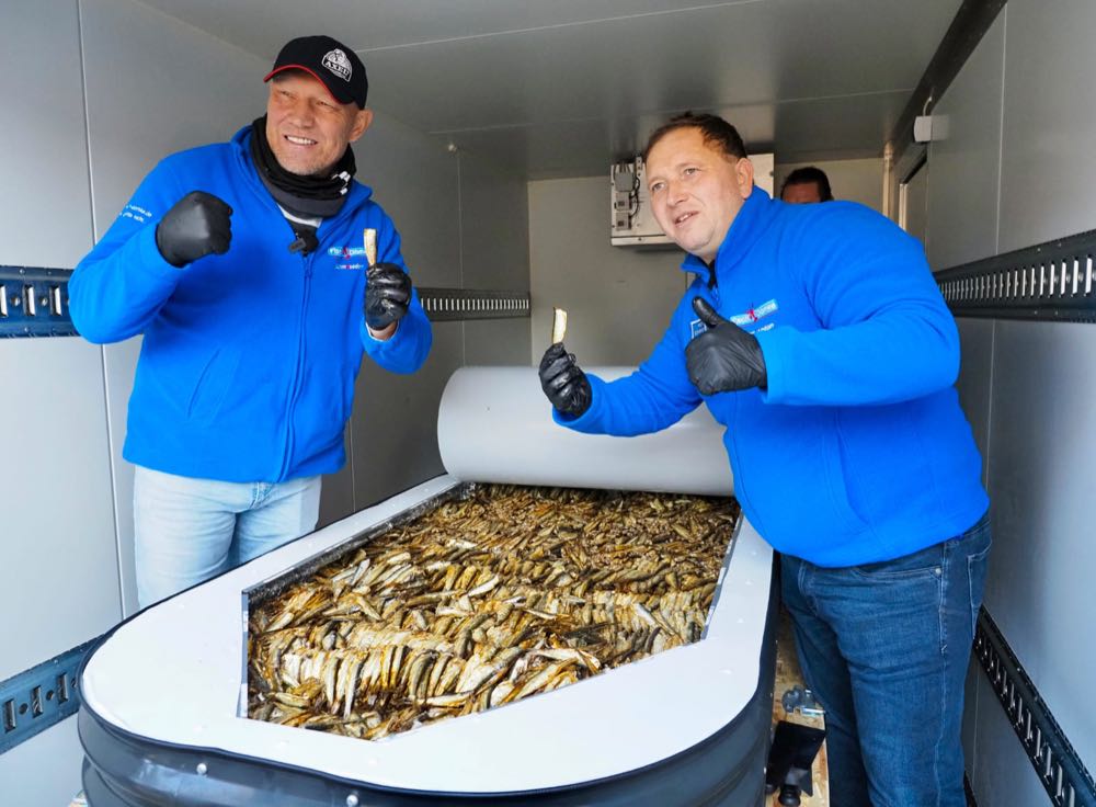 Heringsdorf: Domke präsentiert größte Fischkonserve der Welt