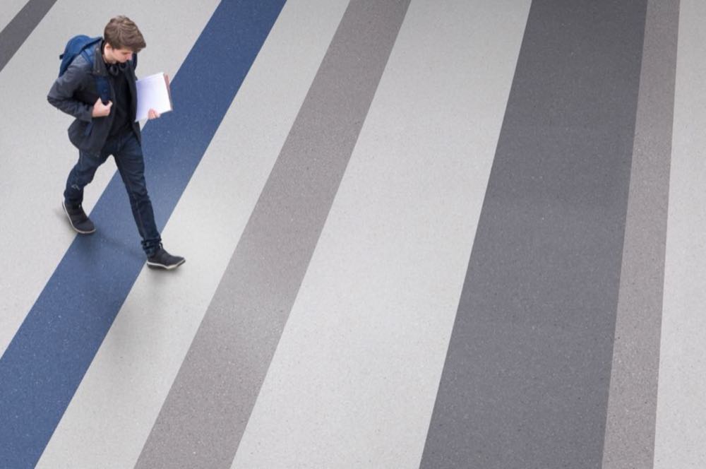 Parketthersteller Kährs bietet auch Enomer-Beläge an. Das Foto zeigt die Kollektion Zero. Kährs: Situation bleibt angespannt