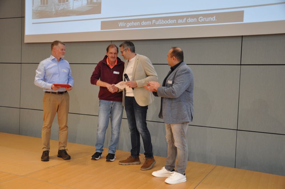  IBF: Langjährige Mitarbeiter Egbert Müller und Waldemar Urbanski geehrt