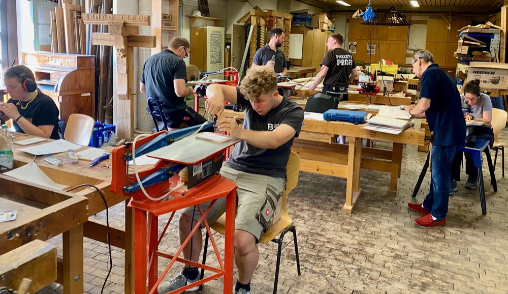 Parkett-Restauratoren: Wie profitieren die jungen Master-Absolventen?