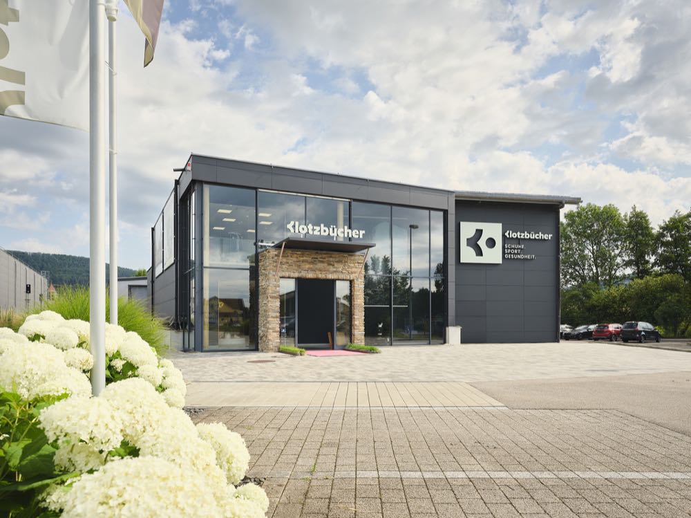  Nora Systems: Schnellverlegesystem sorgt für rasche Wiedereröffnung