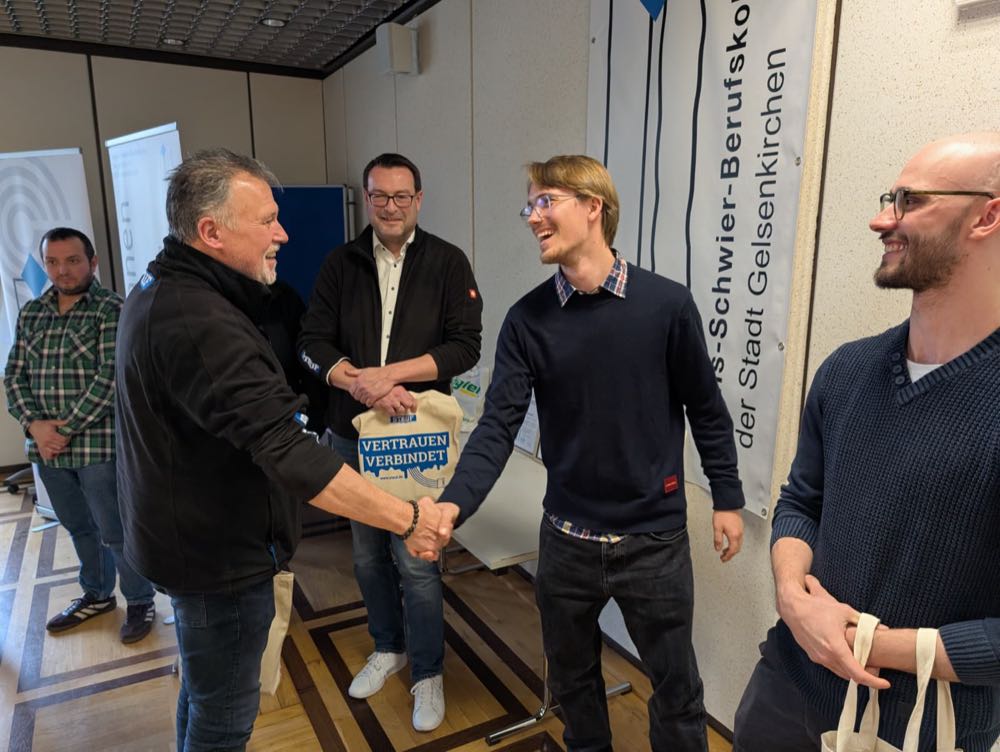  Hans-Schwier-Berufskolleg Gelsenkirchen: Tolle Vorbilder im Bodenhandwerk