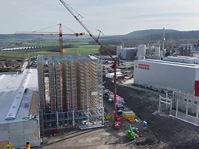 Egger Gruppe hält Umsatz im ersten Halbjahr stabil