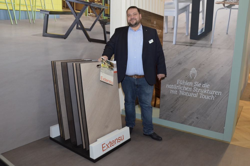 Björn Schultz Hamat: Björn Schultz als Sales Manager D/A/CH für Designbeläge