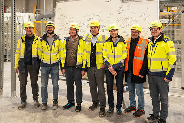 Egger: Beschichtungsstart im Werk Markt Bibart