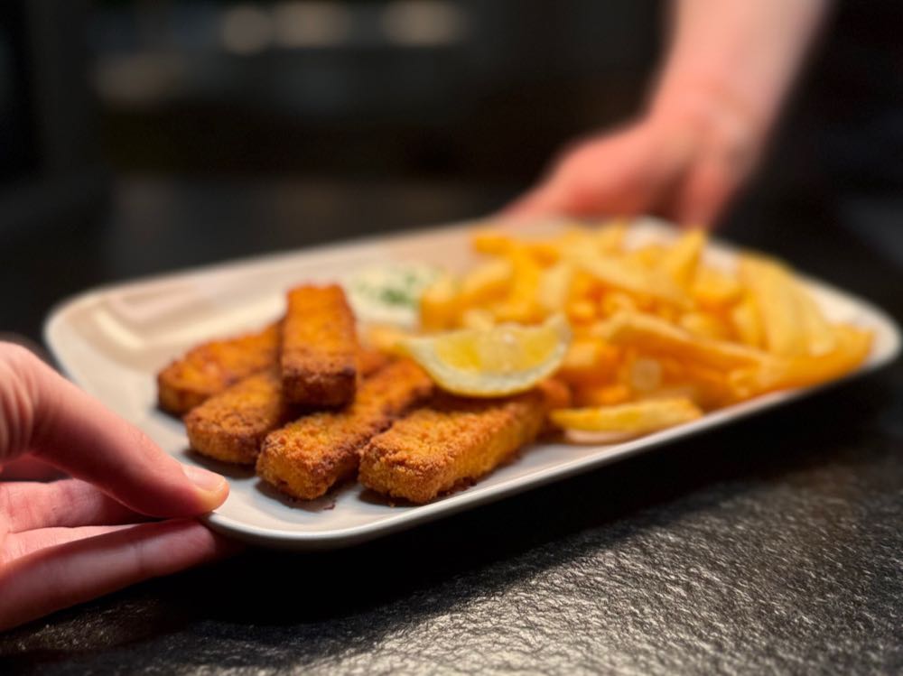 Iglo unterstützt soziale Aktion des Miniatur Wunderlandes