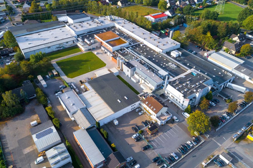 Goldschmaus-Gruppe steigt bei Hein ein