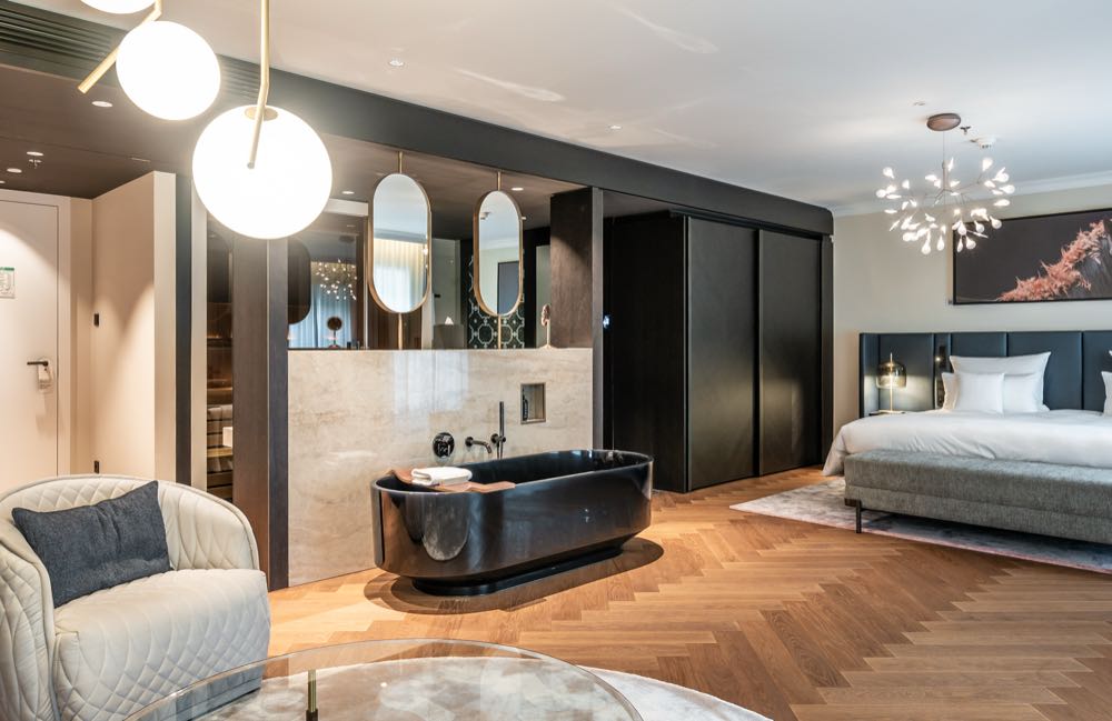  Schlüter-Systems: Moderne Eleganz und technische Raffinesse