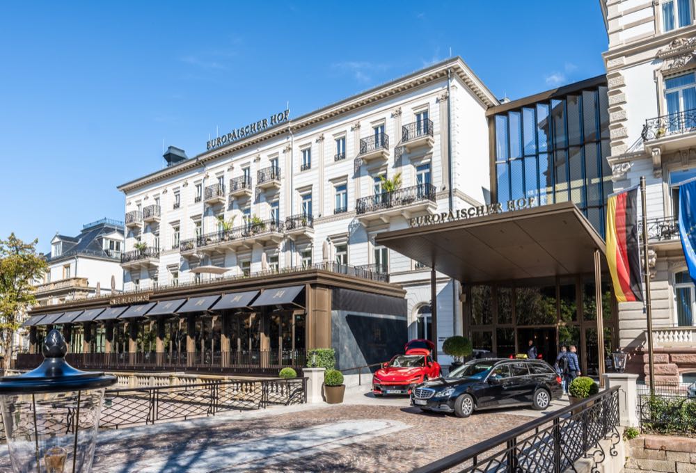  Schlüter-Systems: Moderne Eleganz und technische Raffinesse