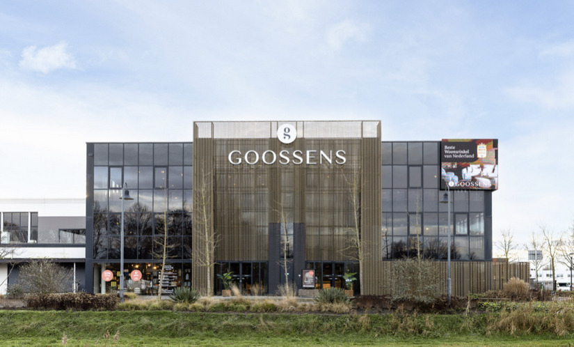 Kündigt neues Managementteam an