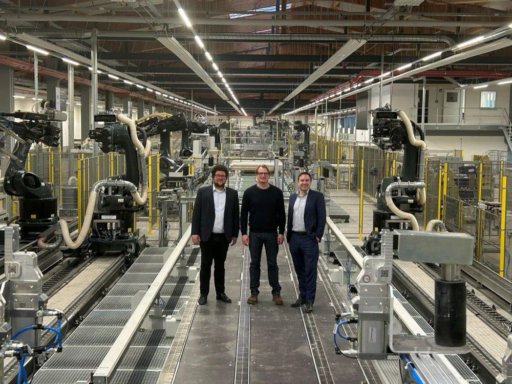 Uzin Utz beteiligt sich an dem Bauunternehmen Gropyus