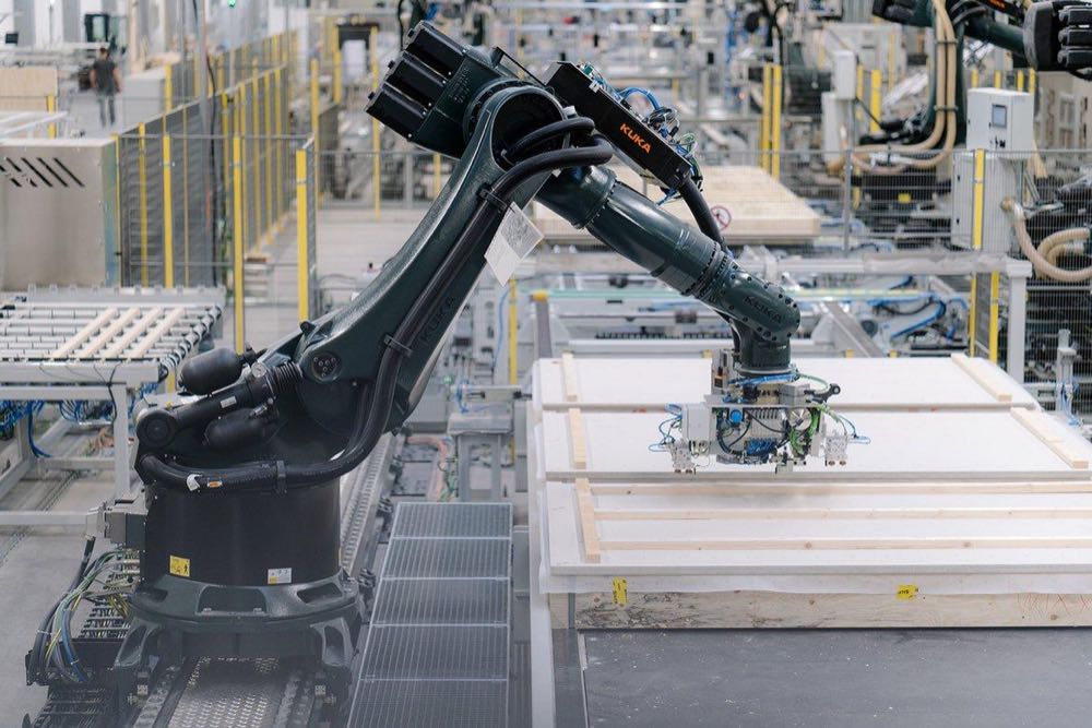 Uzin Utz beteiligt sich an dem Bauunternehmen Gropyus