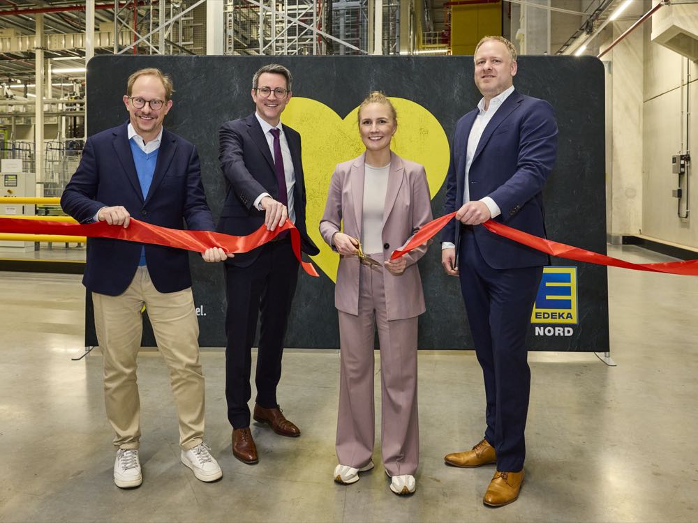 Edeka Nord nimmt Zentrallager in Neumünster in Betrieb