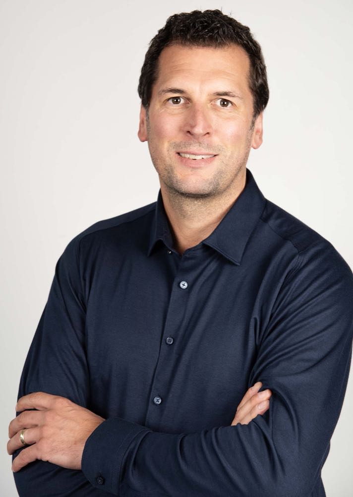 Pad expandiert mit Signature in Frankreich