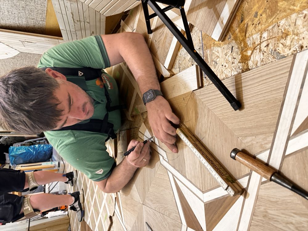  Parkettleger on Tour: Nächster Einsatz führt in ostdeutsche Weinberge