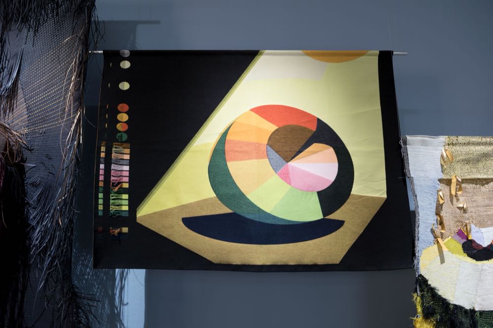 Die flüsternden Dinge von Hella Jongerius