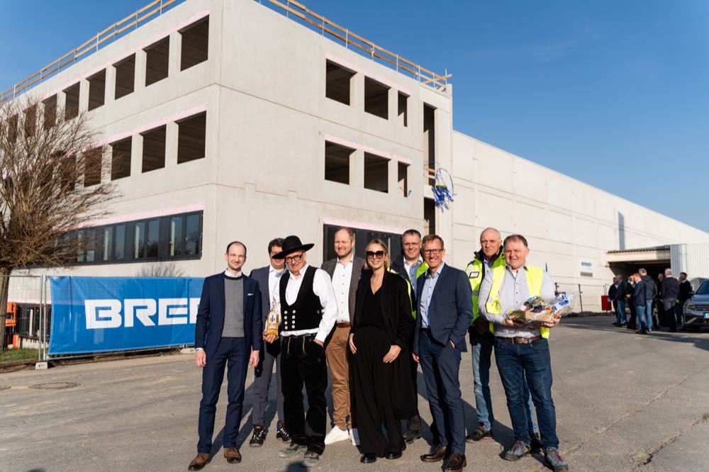 Kannegiesser feiert Richtfest für Neubau