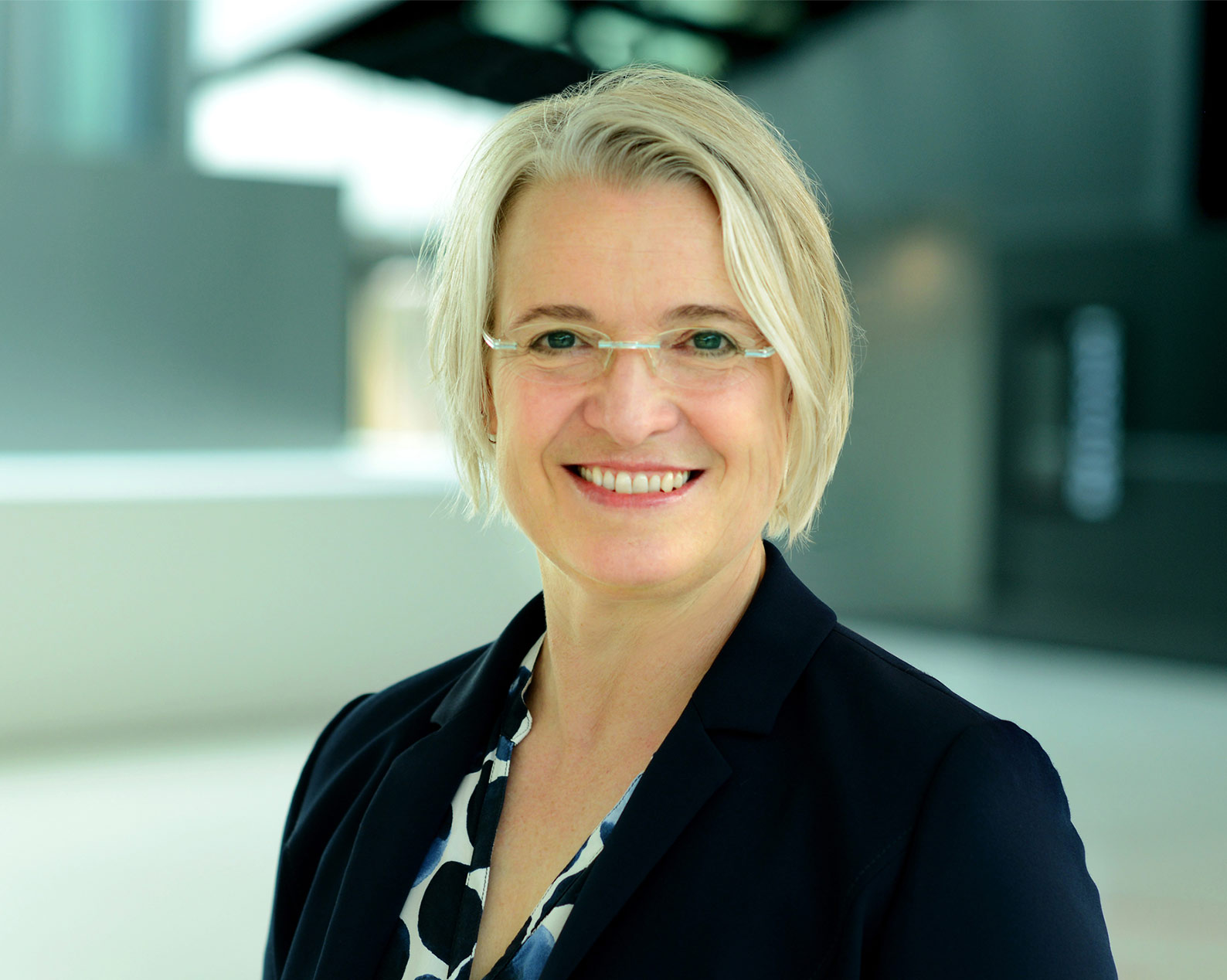 Heike Slotta übernimmt die Fensterbau Frontale