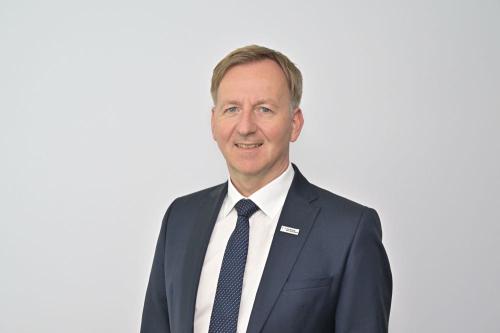  Dr. Philipp Frank wird Hauptgeschäftsführer des BV Farbe