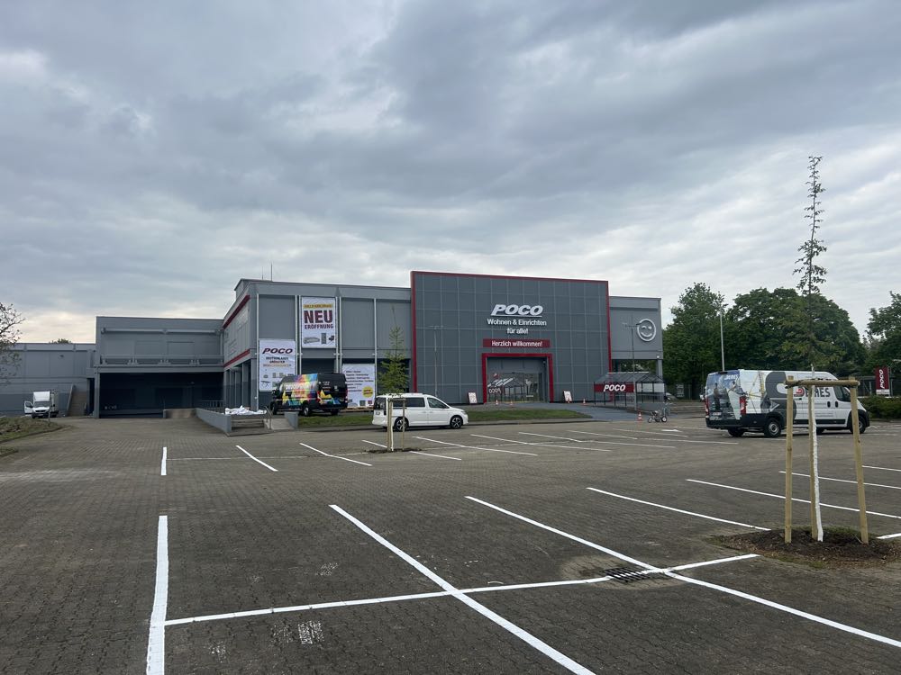  Poco eröffnet in Karlsruhe