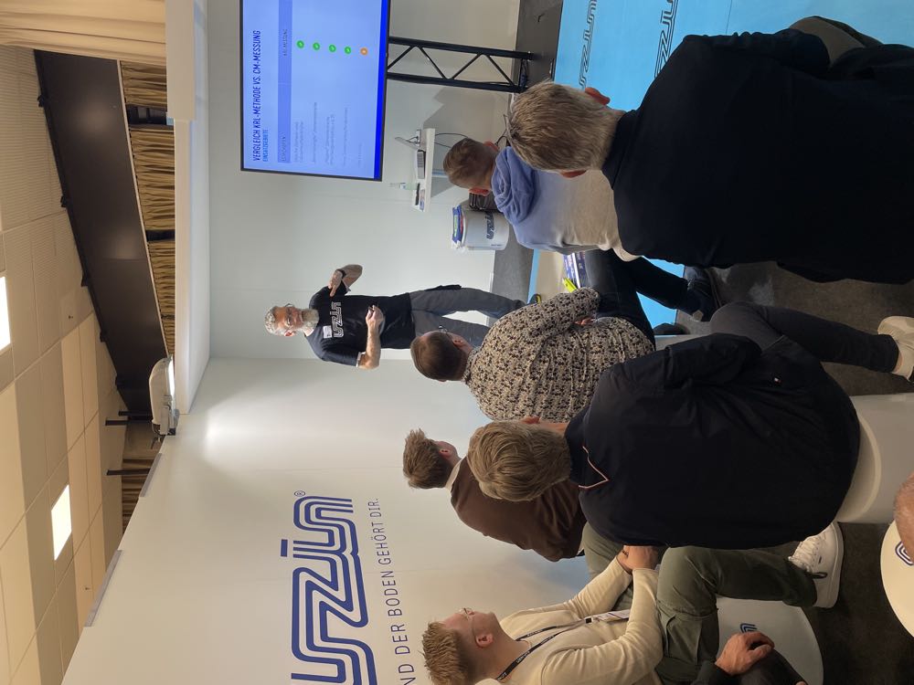 Uzin Utz Campus: 210 Besucher bei Berliner Premiere