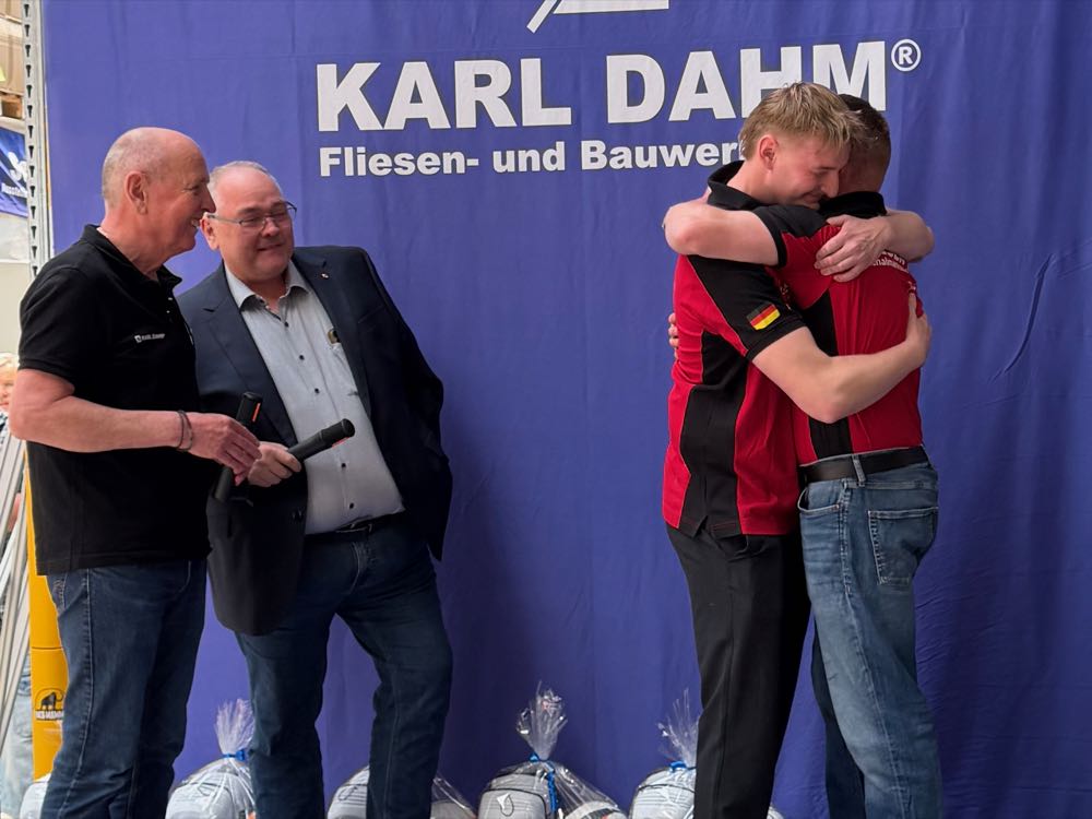  Fliesenleger Niko Schleicher fährt zur Berufe-WM 2026